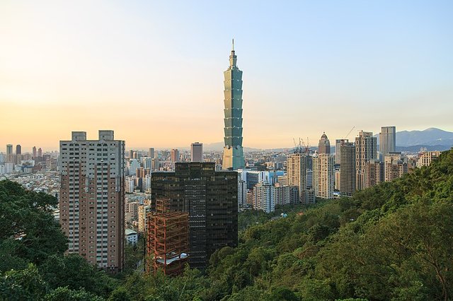 Taipei, Taiwan photo by  CE photo Uwe Aranas